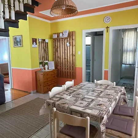 Ili Vendeghaz Zalakaros